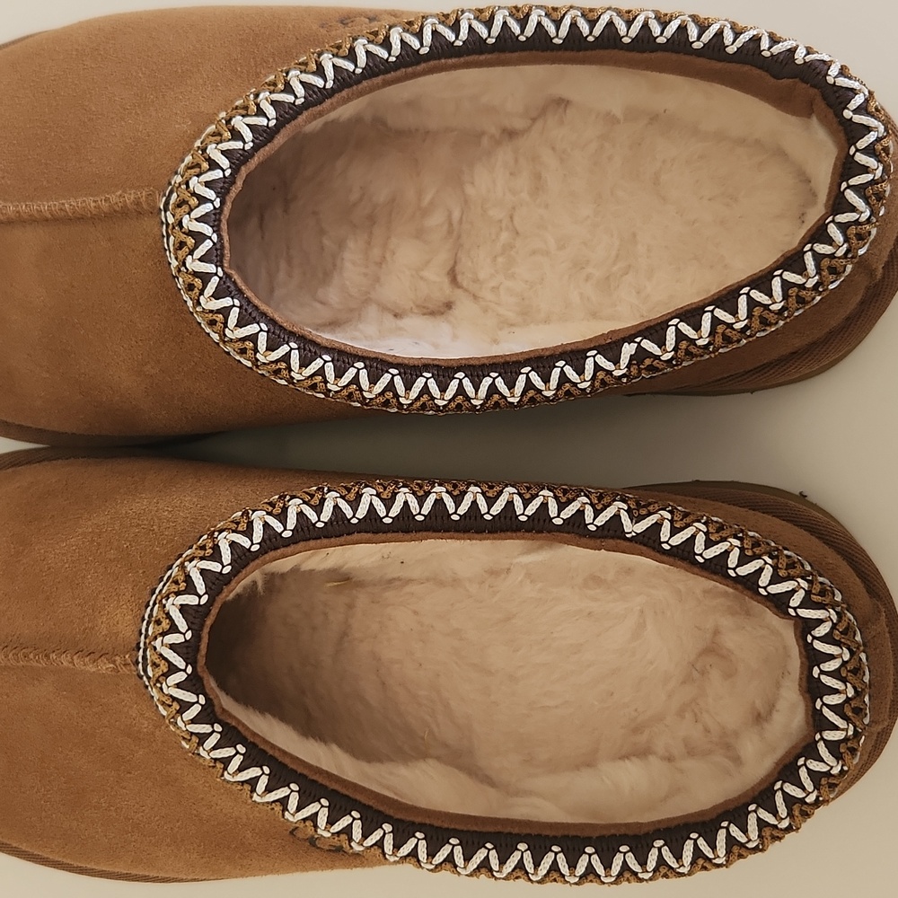 UGG Tasman - Picture 5 of 8